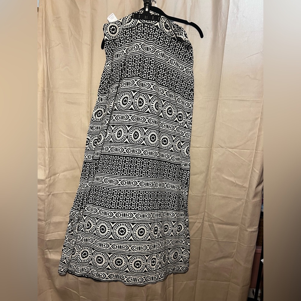 Tommy Bahama Black and White Maxi Skirt